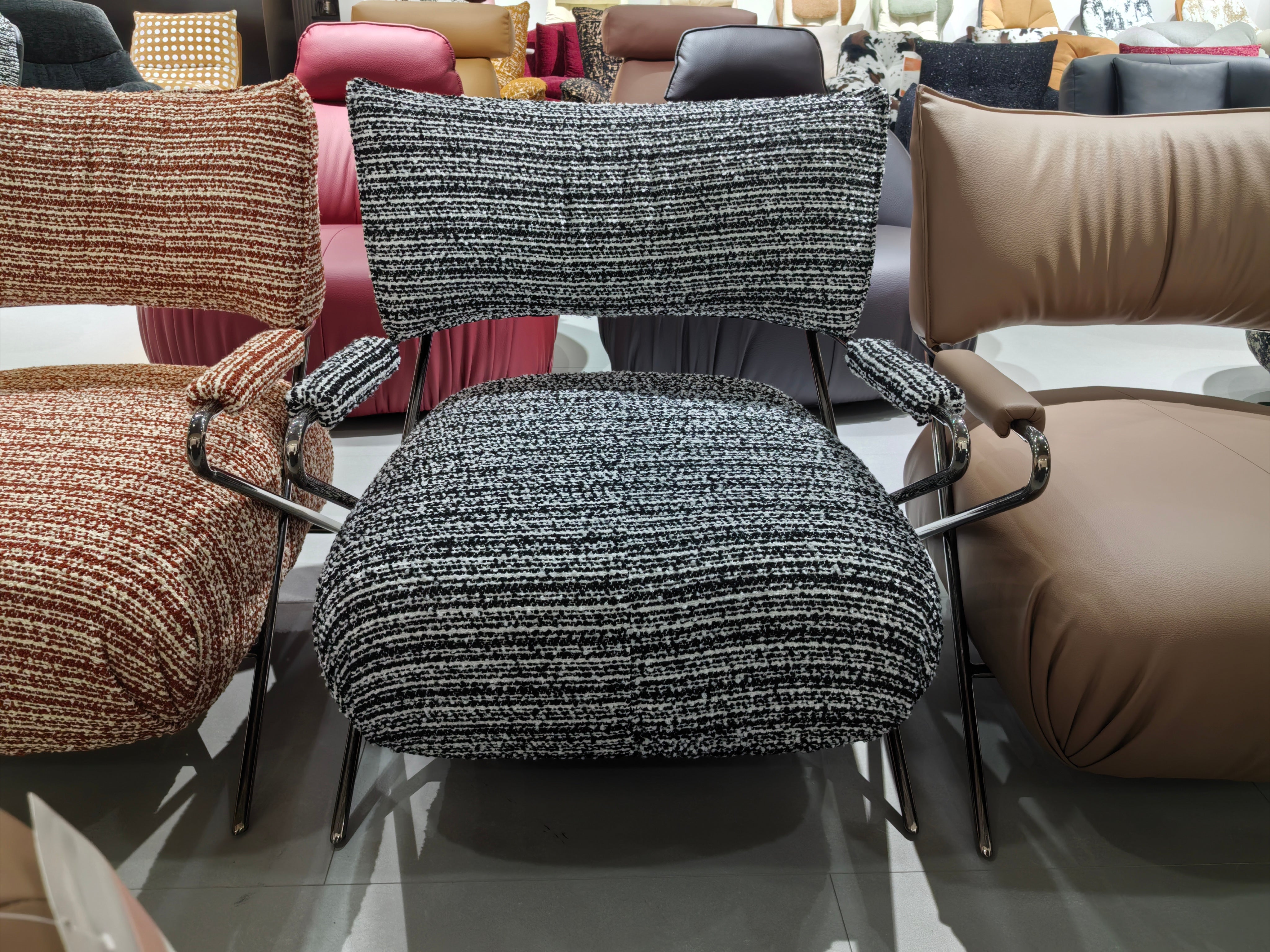 Armchair Grey Linen LKX006ACSY | LEUKHOME