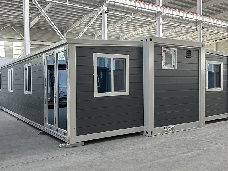 40 Feet Sloping Top Double-wing Expansion Box House ES40F