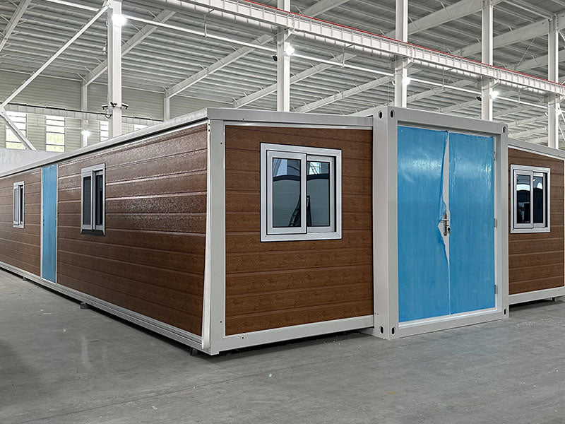 40 Feet Sloping Top Double-wing Expansion Box House ES40F