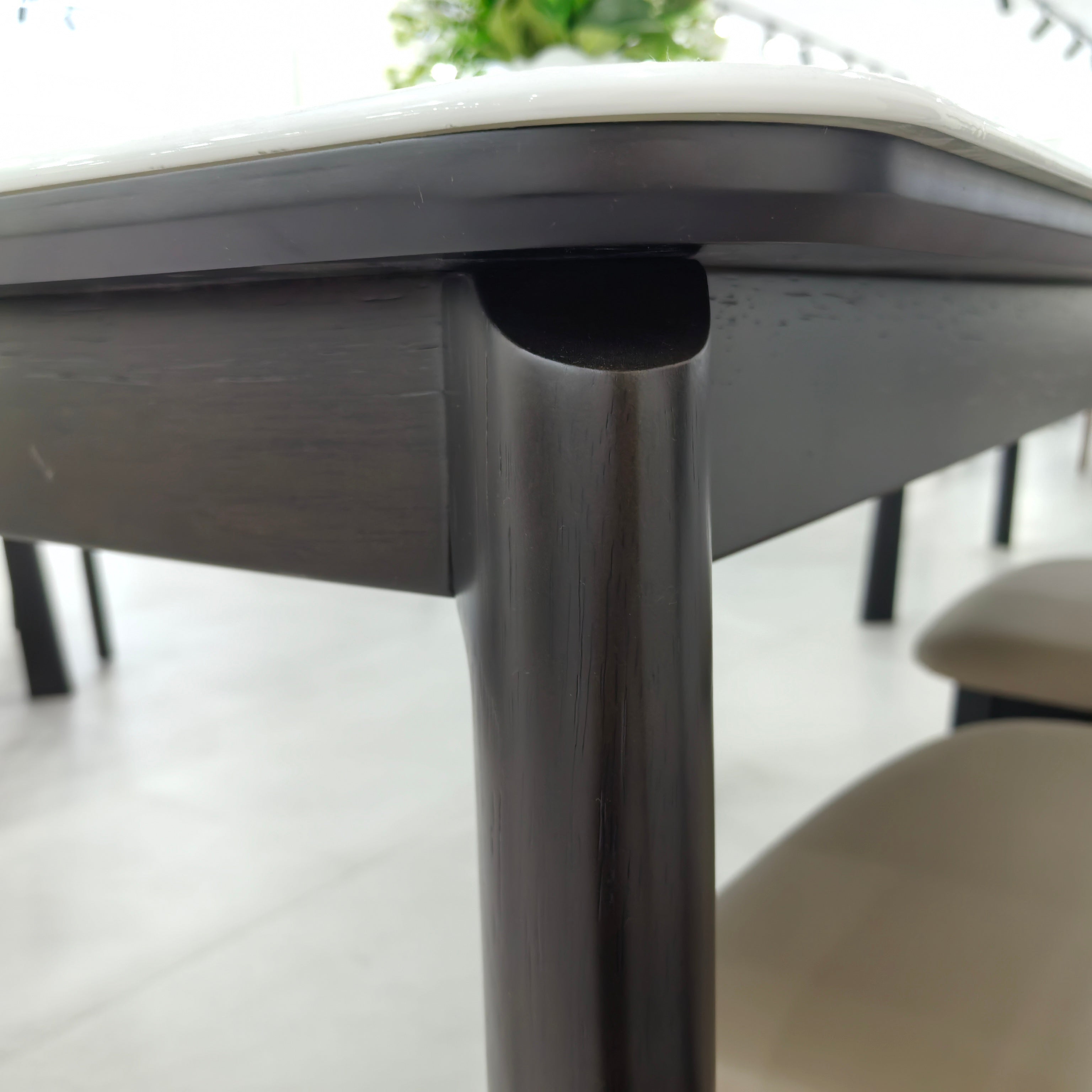 Dining Table Artificial Stone Oak LKD013DTXYD | LEUKHOME