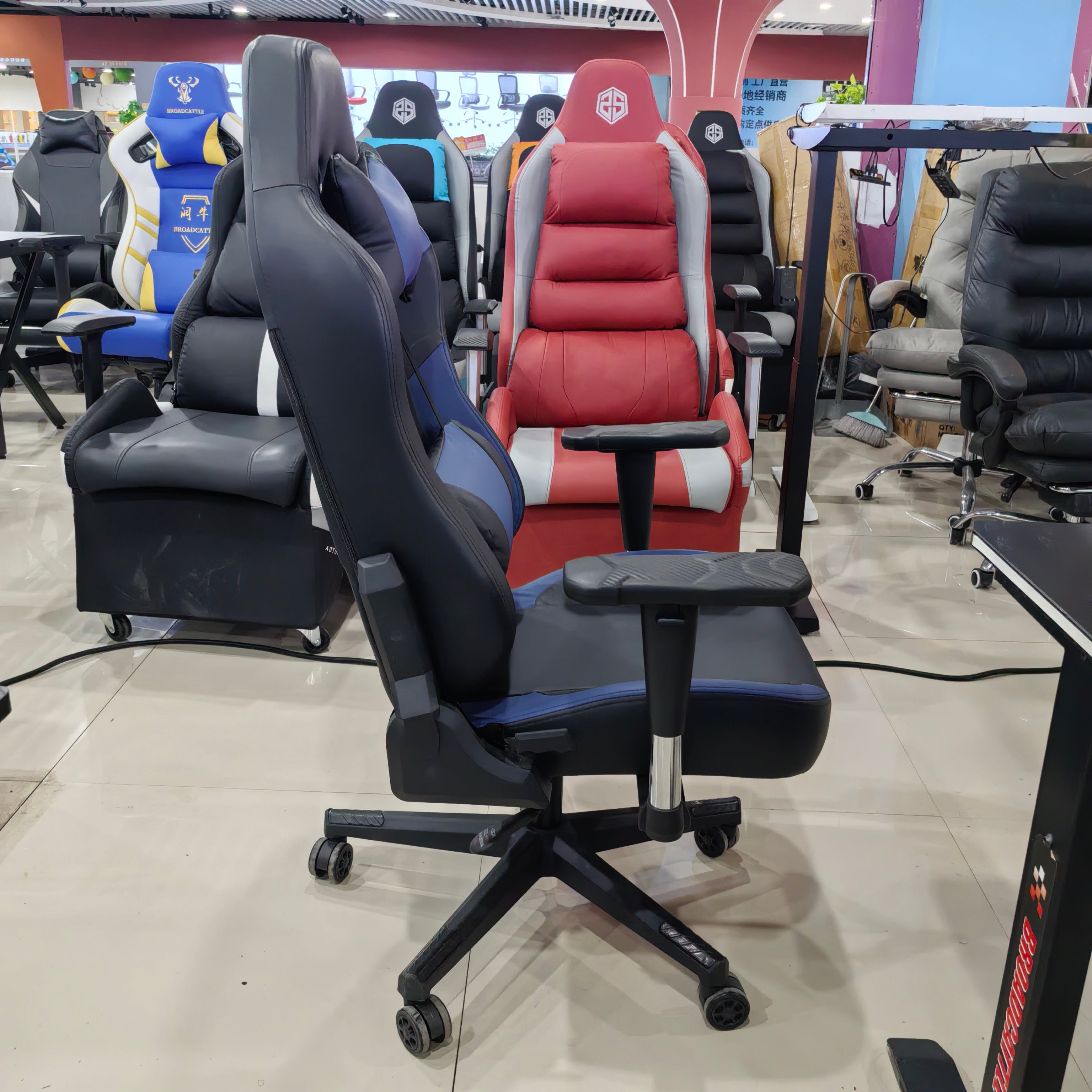 Gaming Chair (1 Chairs) LKG009GCYN | LEUKHOME