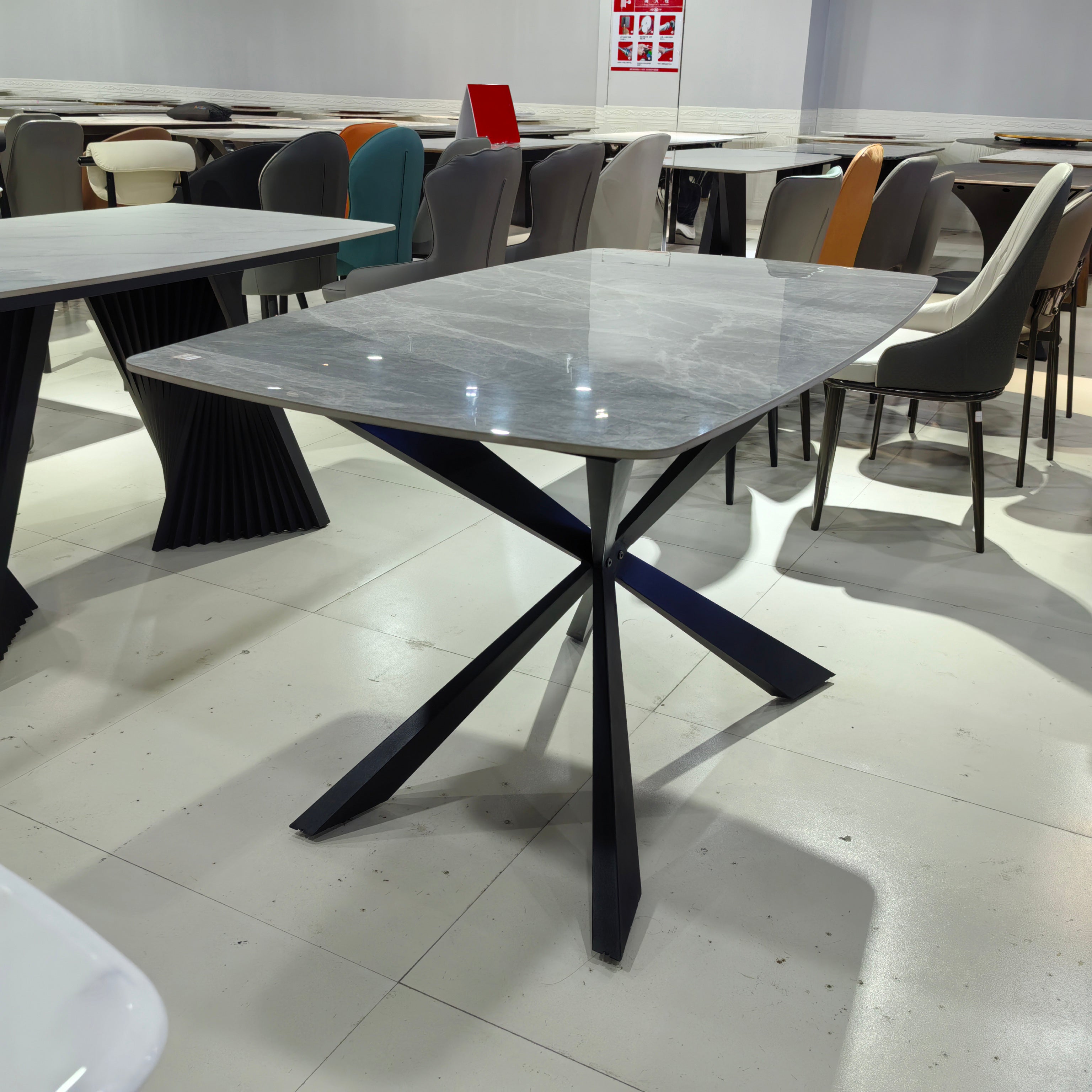 Dining Table Sintered Stone Carbon Steel LKD106DTHX | LEUKHOME