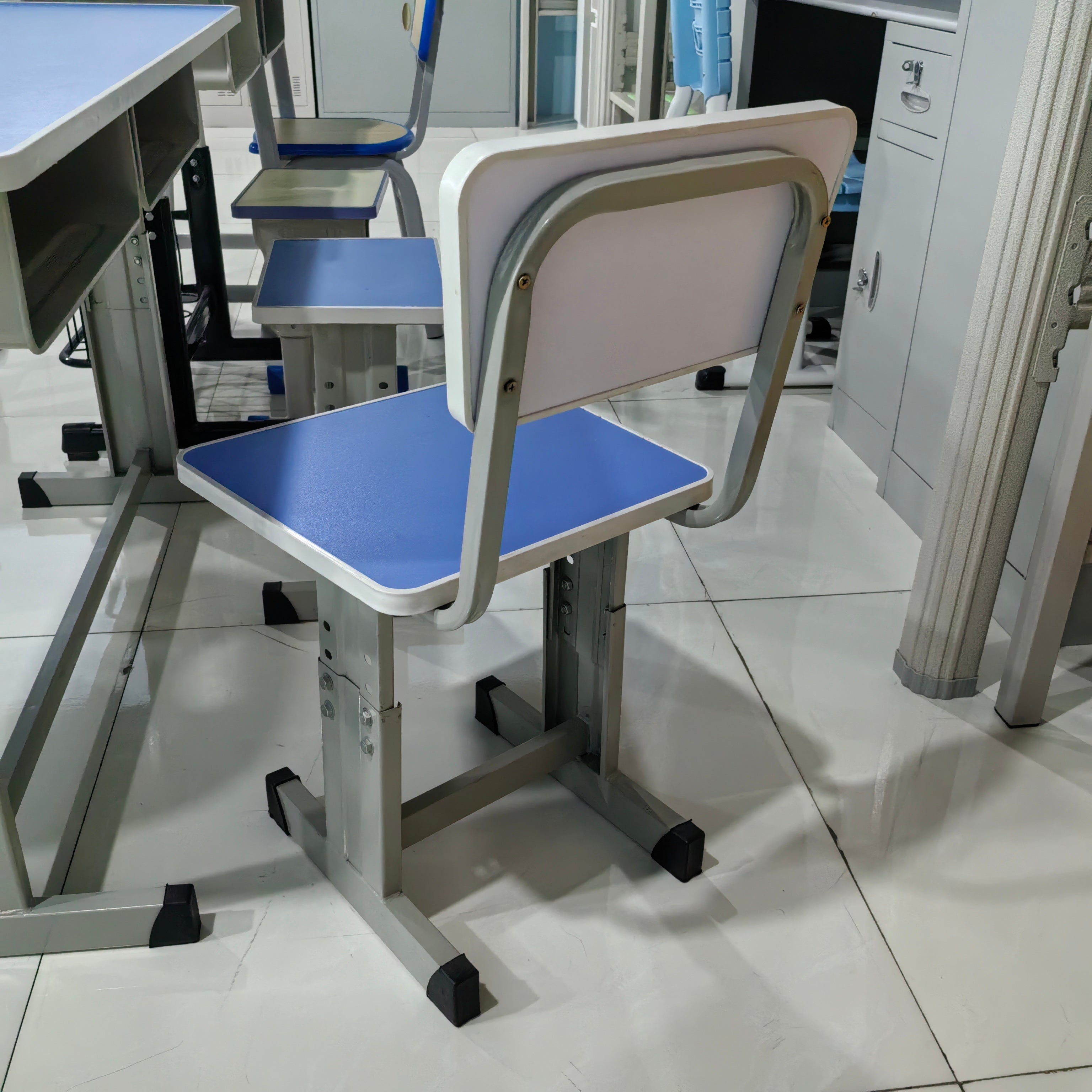 Double Desk and Chair, 1 Set (1 Table+2 Chairs) LKS103DKTSL | LEUKHOME