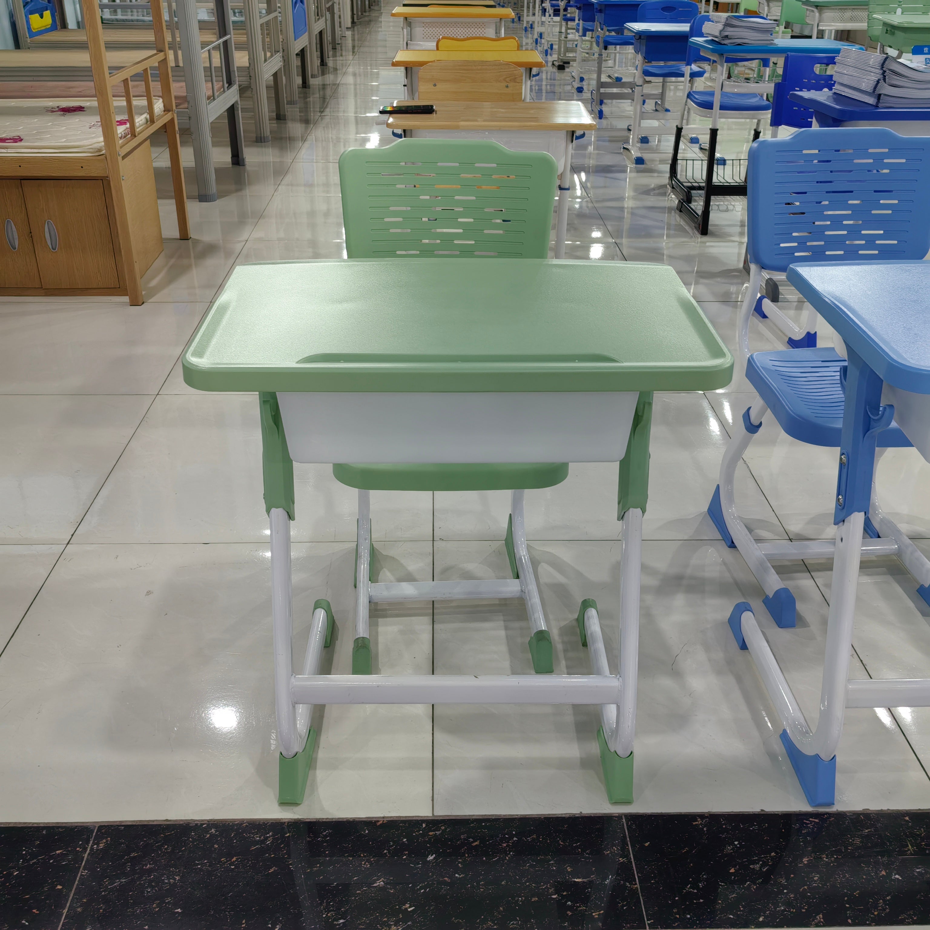 Single Desk and Chair, 2 Sets (2 Tables+2 Chairs) LKS202DKTSL | LEUKHOME