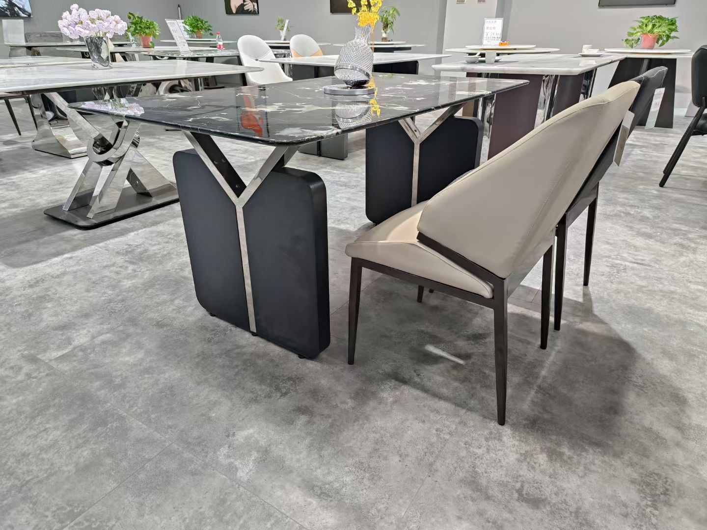 Dining Table Super Crystal Stainless Steel Wood LKD065DTYX | LEUKHOME