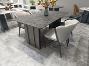 Обеденный стол Night Rose из нержавеющей стали LKD061DTYX | LEUKHOME